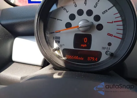 2013 Mini Hardtop Cooper из США, поврежденный, VIN WMWSU3C5XDT374901